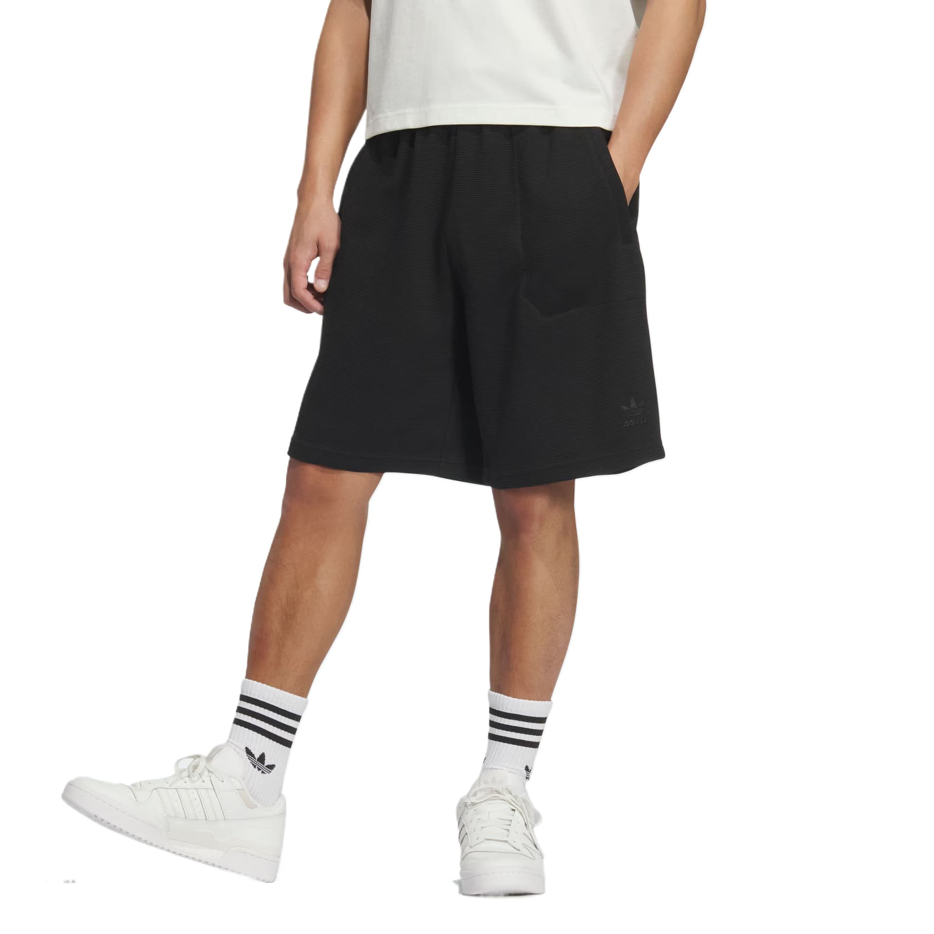 Тренировочные штаны adidas originals Essential SHORTS - изображение 2