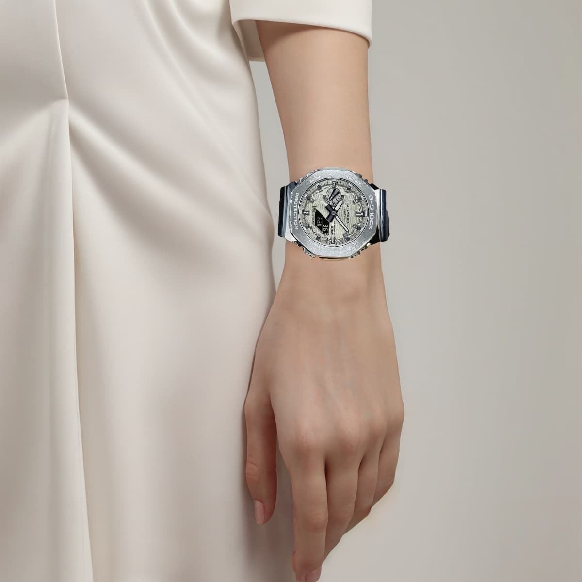 Часы CASIO 2100 200 - изображение 2