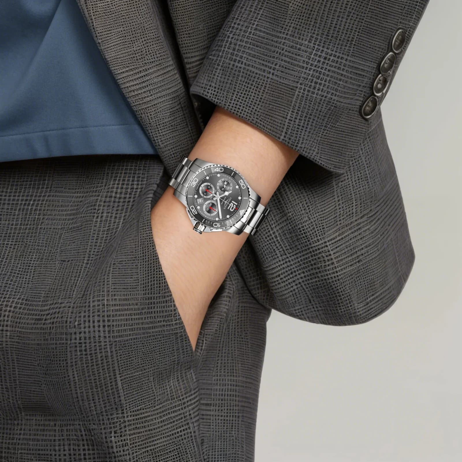 Часы Longines Conquest L3.783.4.76.6 - изображение 6