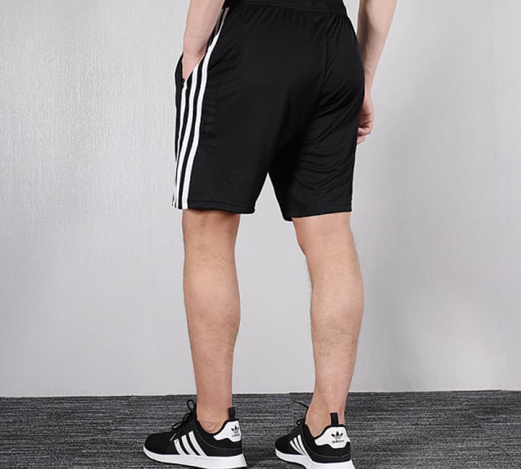 Шорты adidas - изображение 4