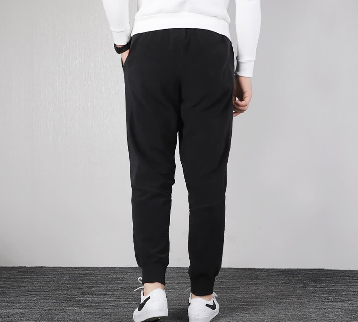 Спортивная одежда Nike - изображение 5