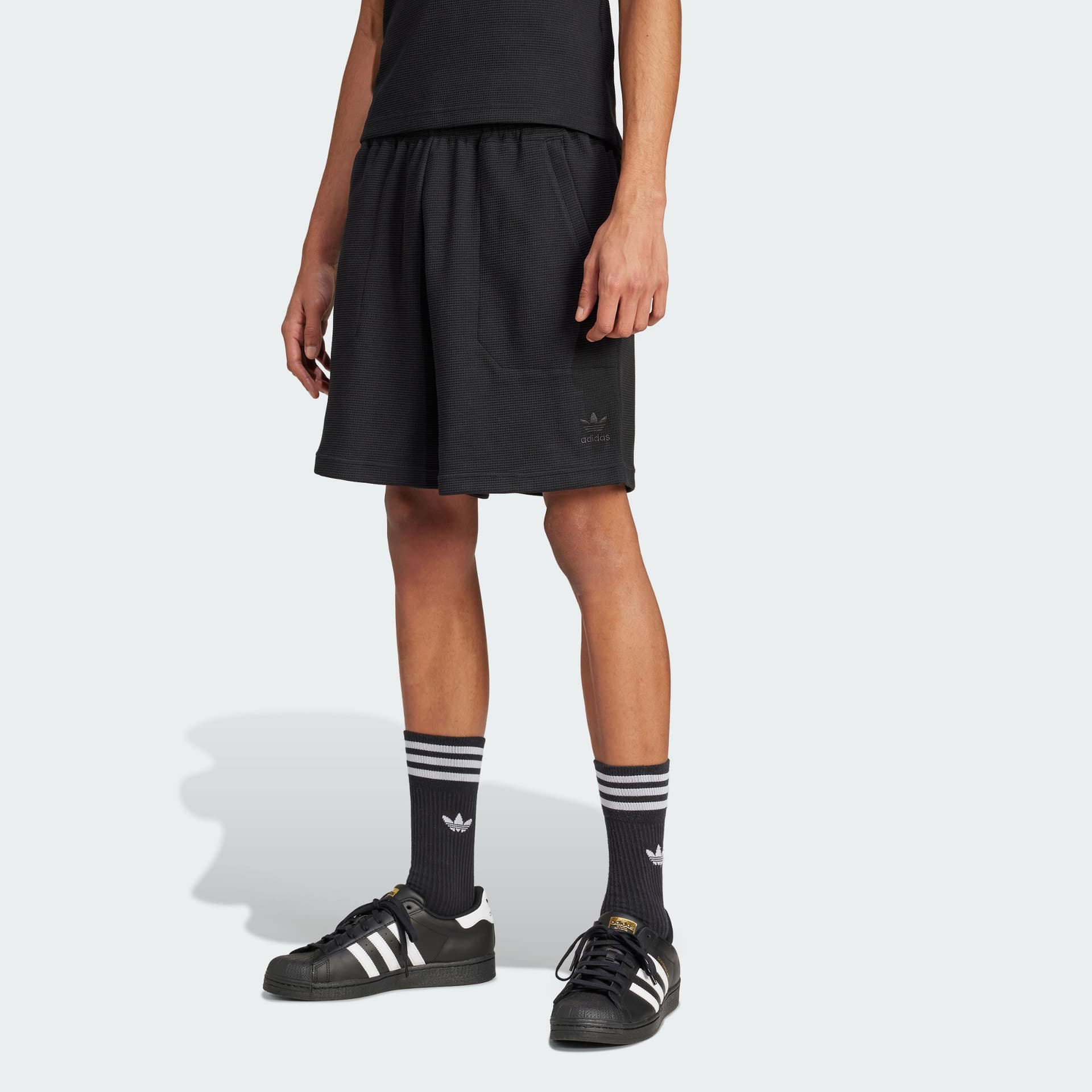 Шорты adidas Originals - изображение 2