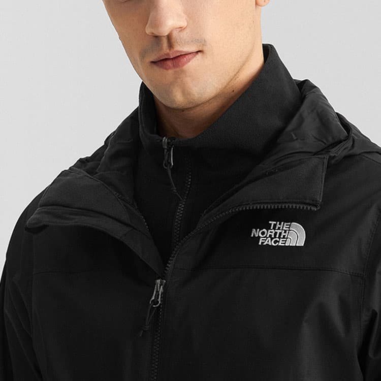 Демисезонная куртка THE NORTH FACE - изображение 2