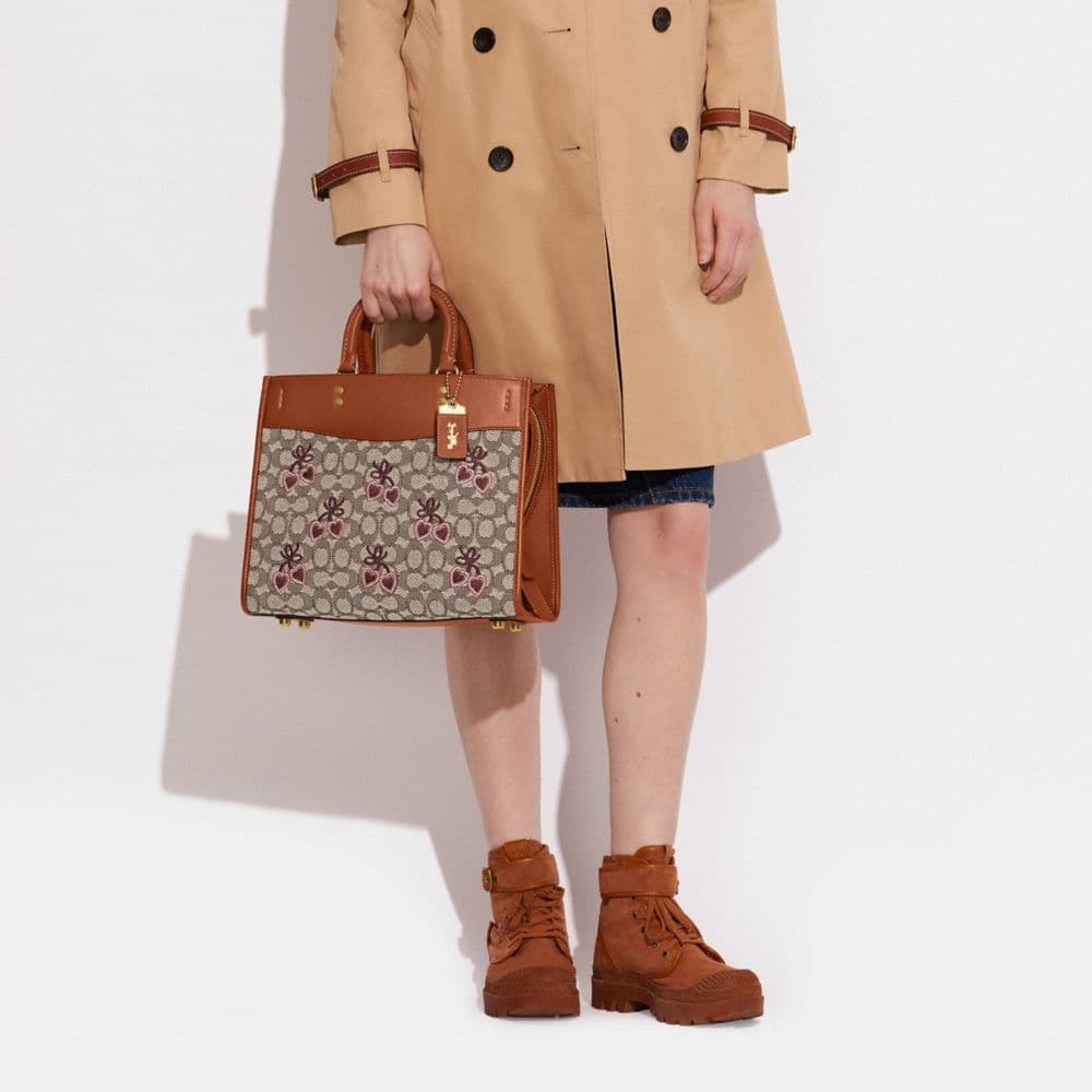 Сумка COACH Rogue 31 - изображение 5