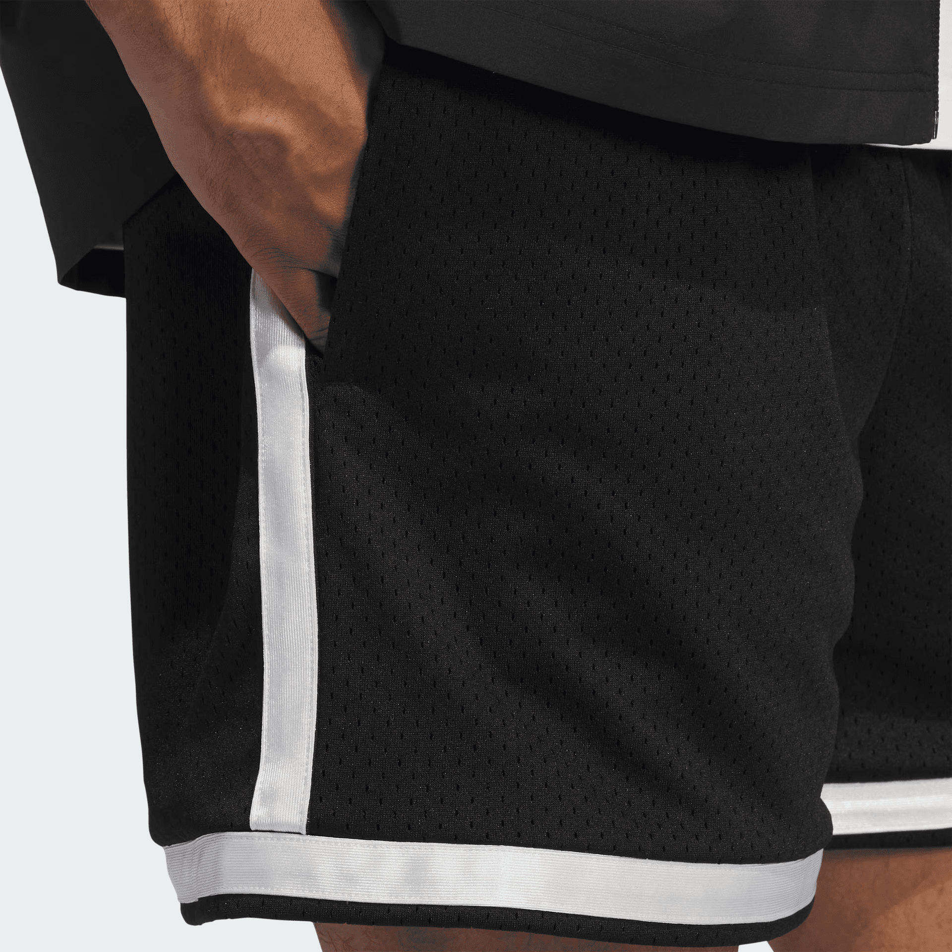 Шорты adidas Originals Shorts Black - изображение 5