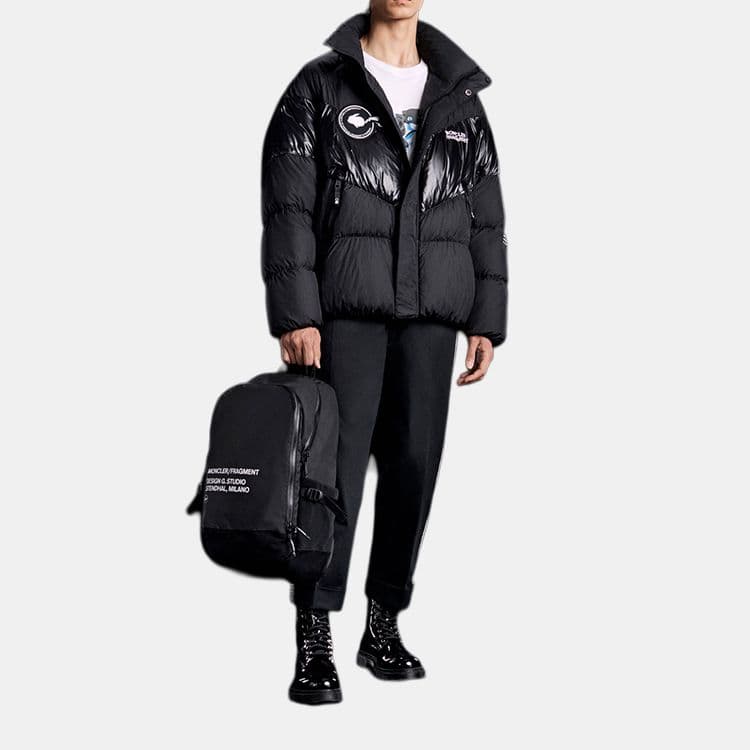 Зимняя куртка Moncler Genius Pikachu Down Jacket - изображение 4