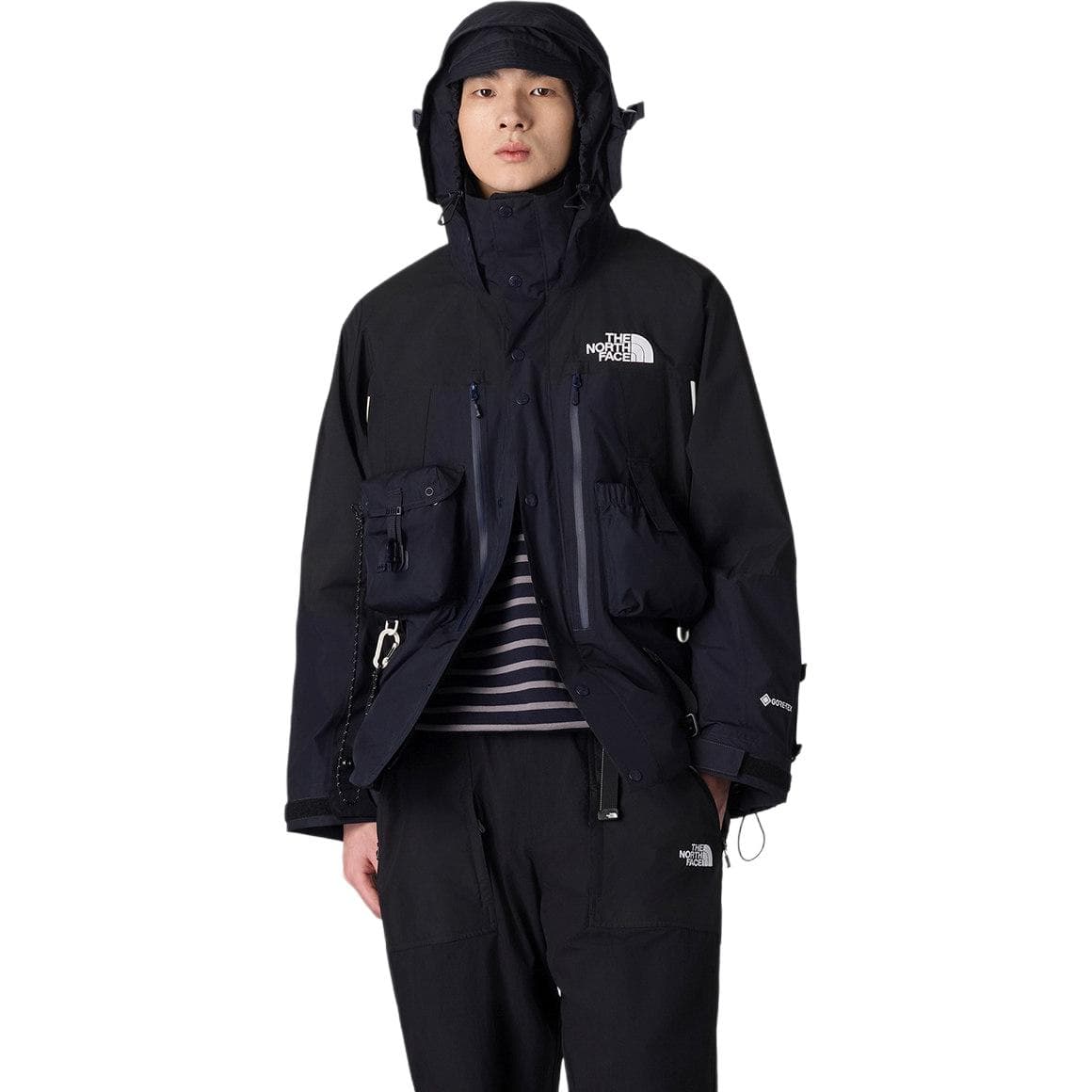Демисезонная куртка THE NORTH FACE UE - изображение 3