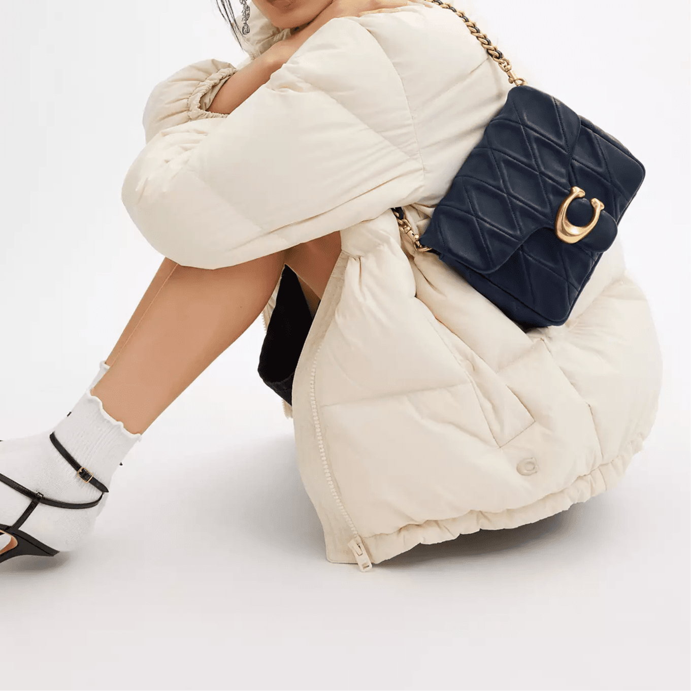 Сумка через плечо COACH Tabby 20 Navy - изображение 8