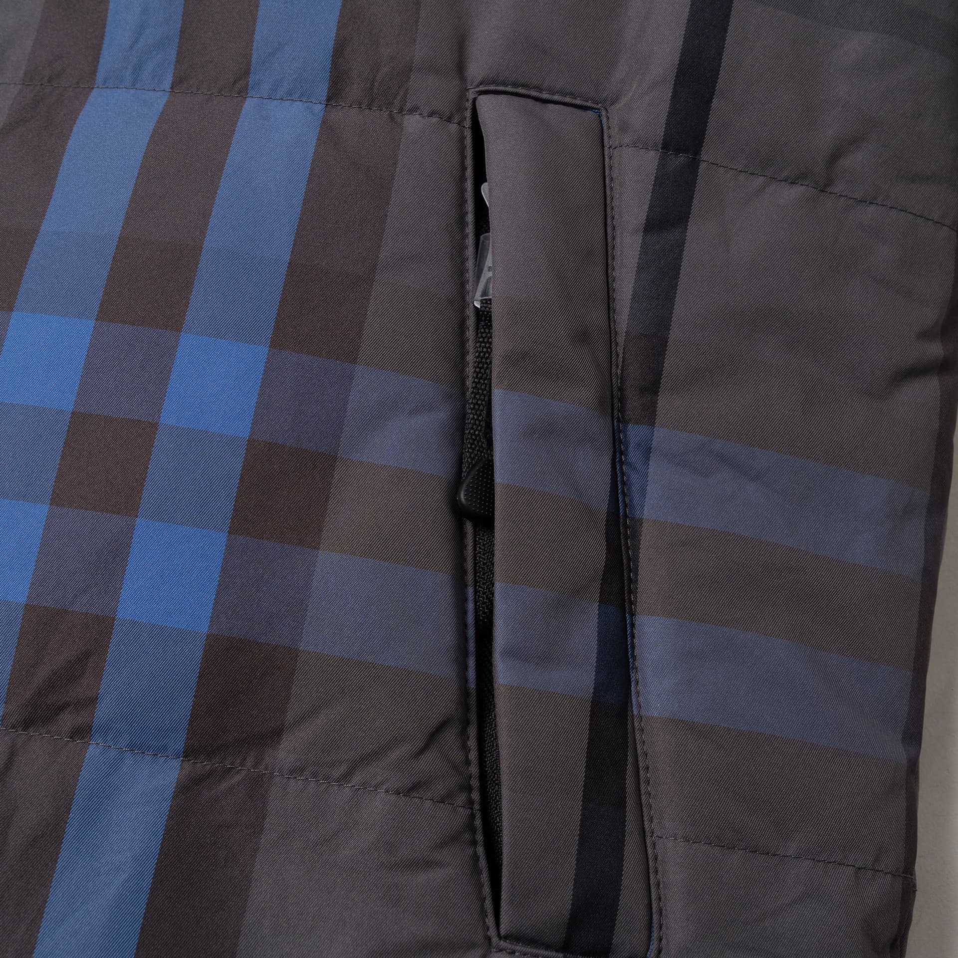 Зимняя куртка Burberry Quilted Jacket - изображение 9