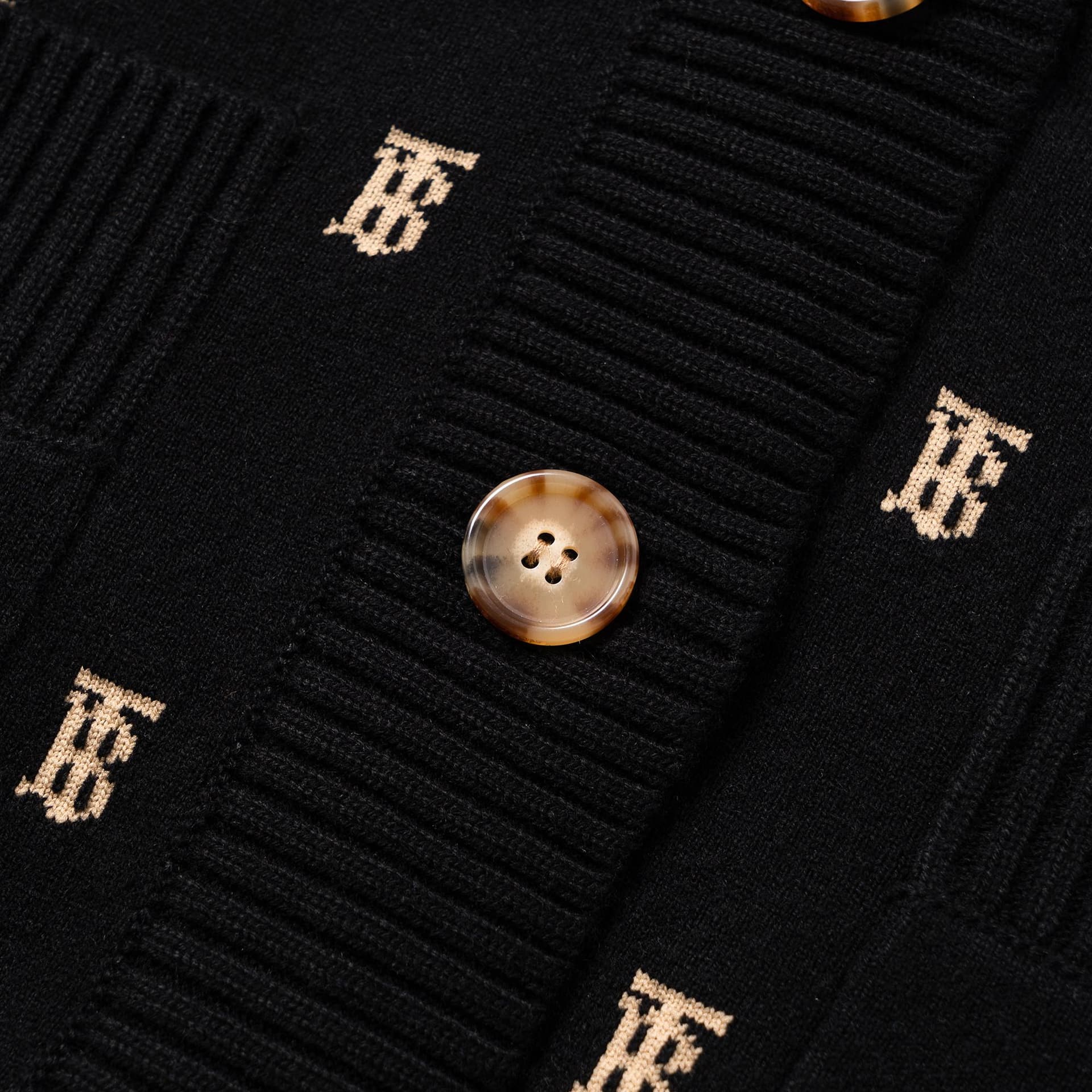 Burberry Logo - изображение 9