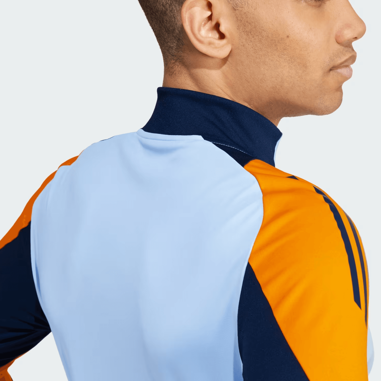 adidas SS24 Real Madrid Pullover - изображение 5