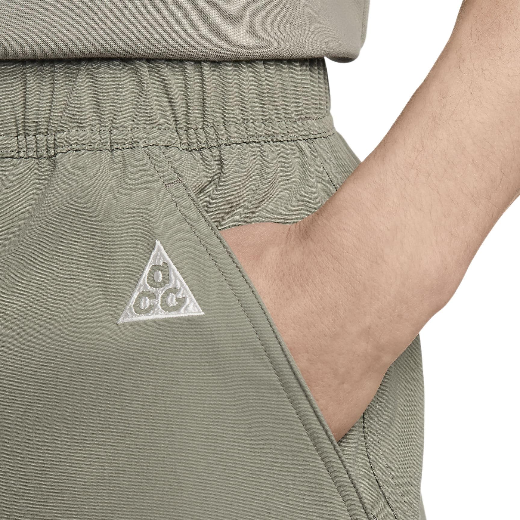Шорты Nike ACG Shorts - изображение 5