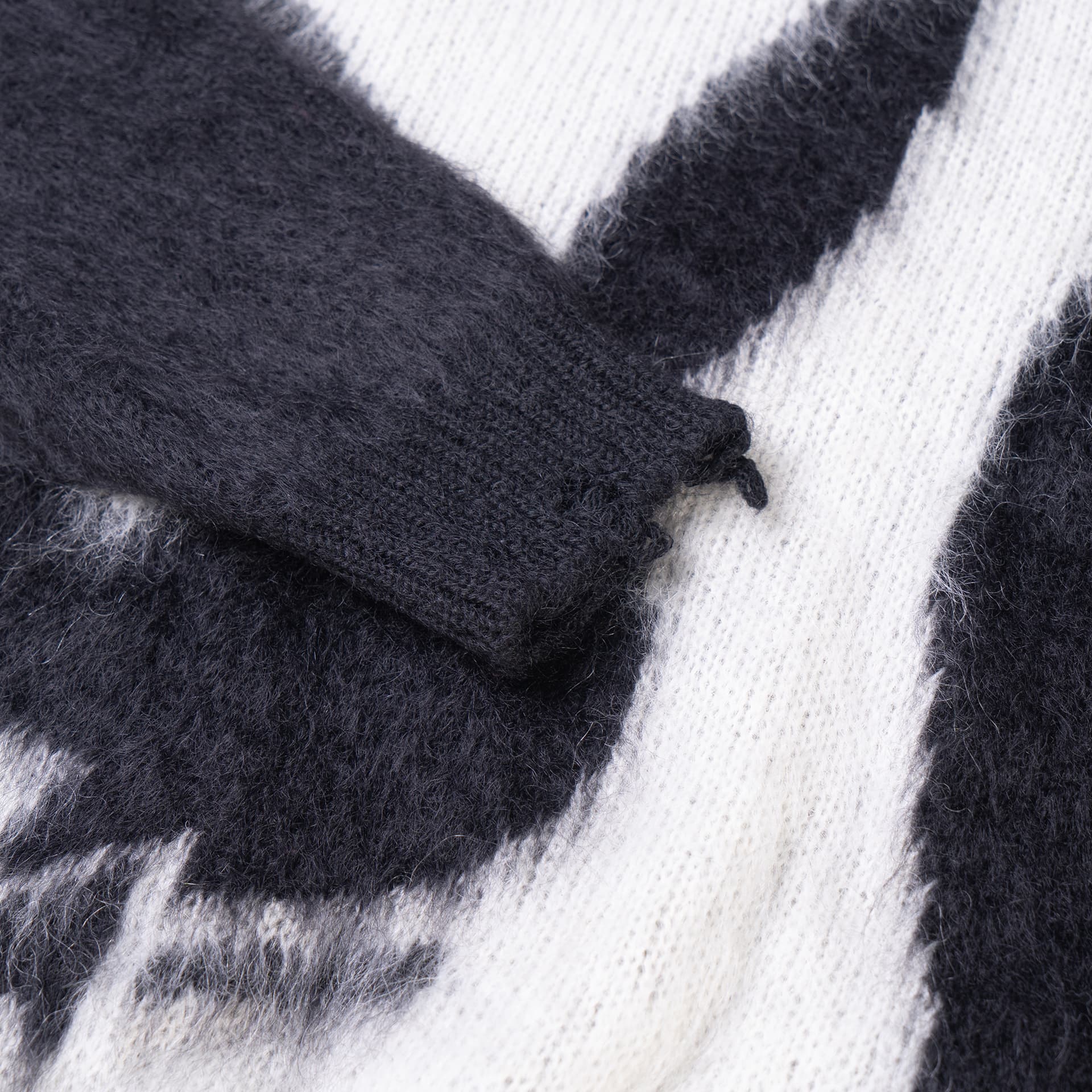 Кофта Saint Laurent FW22 Black Cartoon Sweater - изображение 7