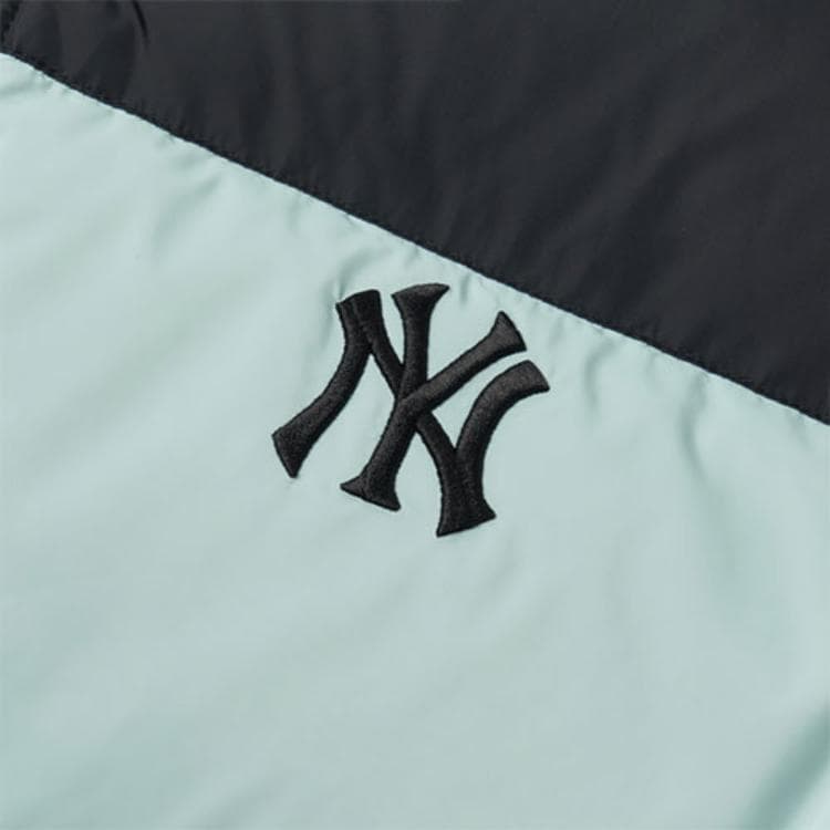 Зимняя куртка MLB Logo - изображение 3