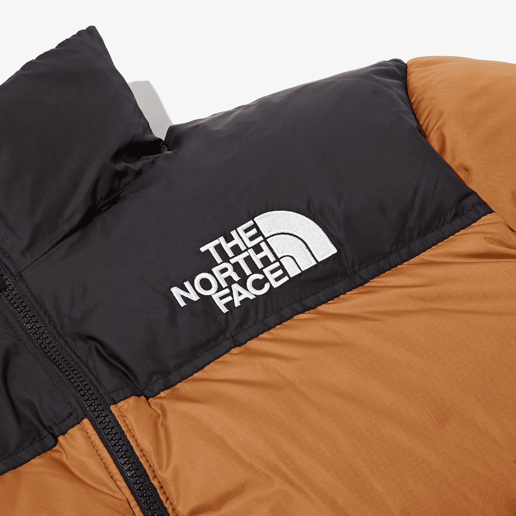Зимняя куртка The North Face 1996 Eco Nuptse Jacket - изображение 4