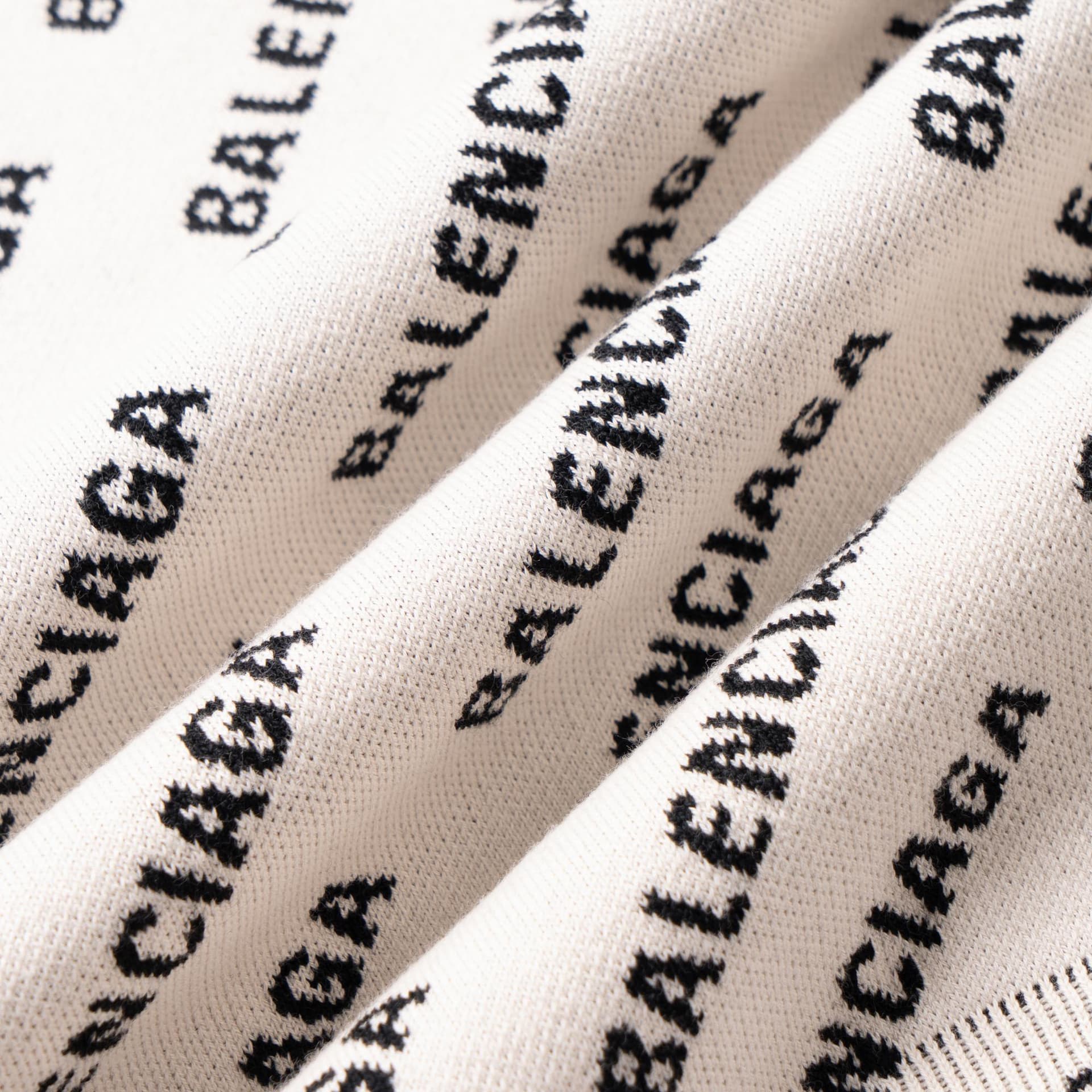 Кардиган Balenciaga FW22 - изображение 10