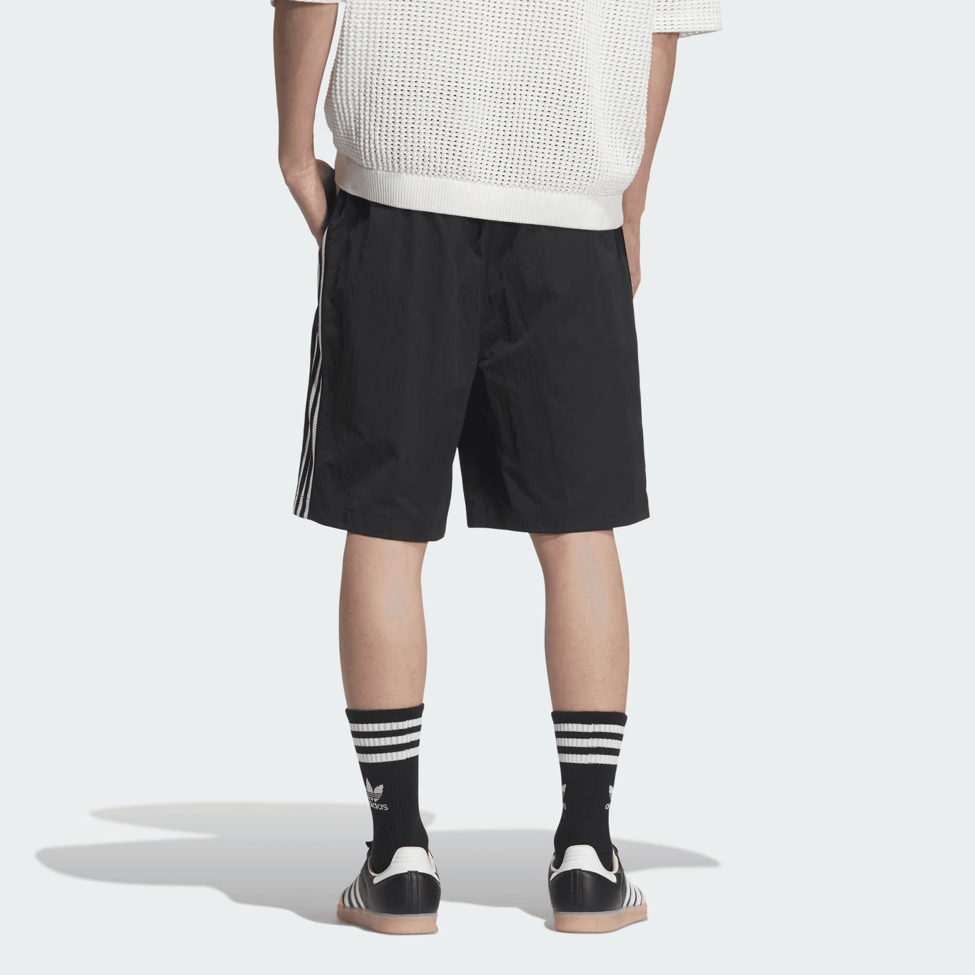 Тренировочные штаны adidas originals SS25 WOVEN SHORTS logo - изображение 3