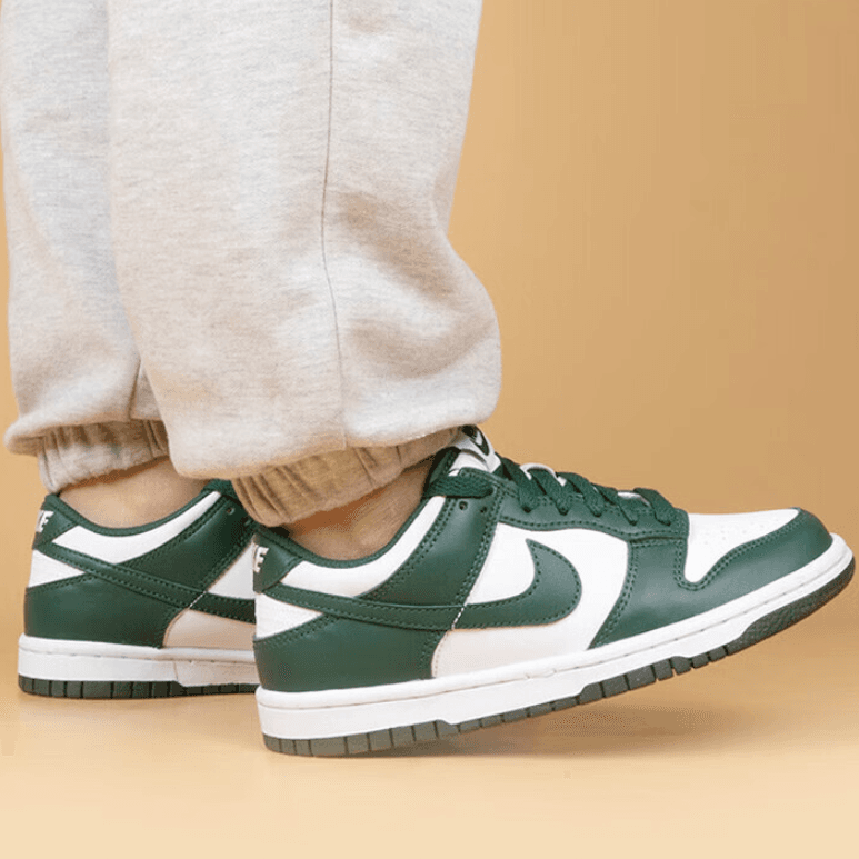 Кроссовки Nike Dunk Low Varsity Green GS - изображение 6