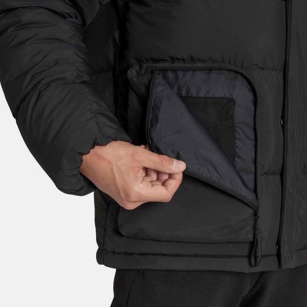 Зимняя куртка adidas - изображение 3