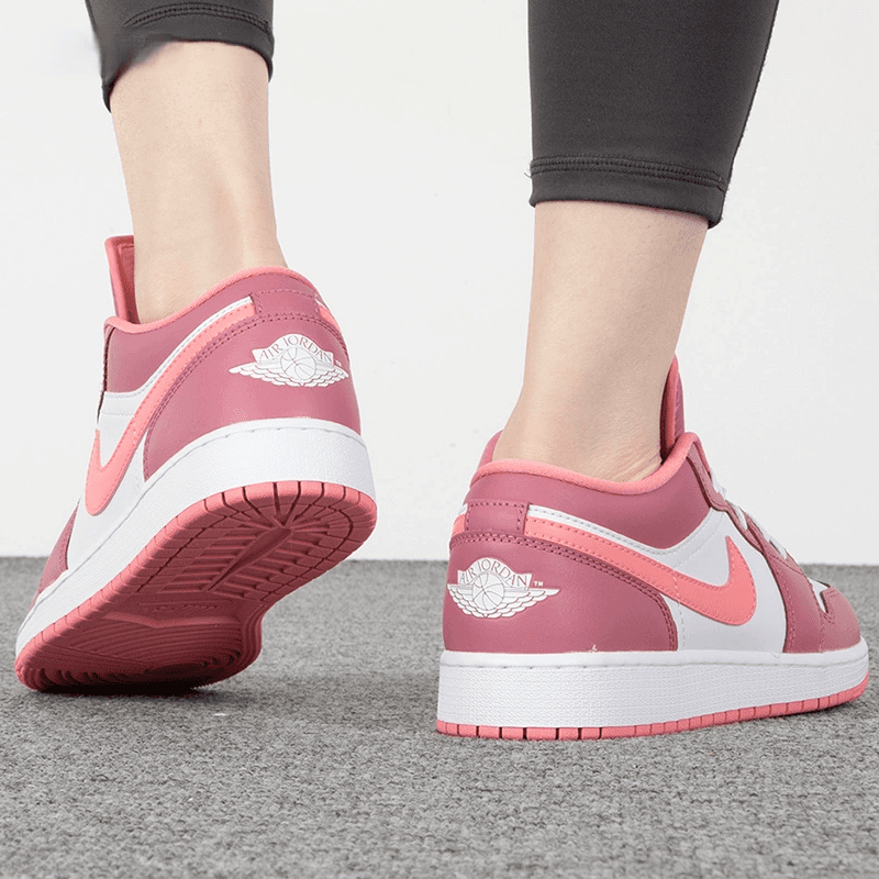 Кроссовки для баскетбола Jordan Air Jordan 1 Low Desert Berry GS - изображение 7