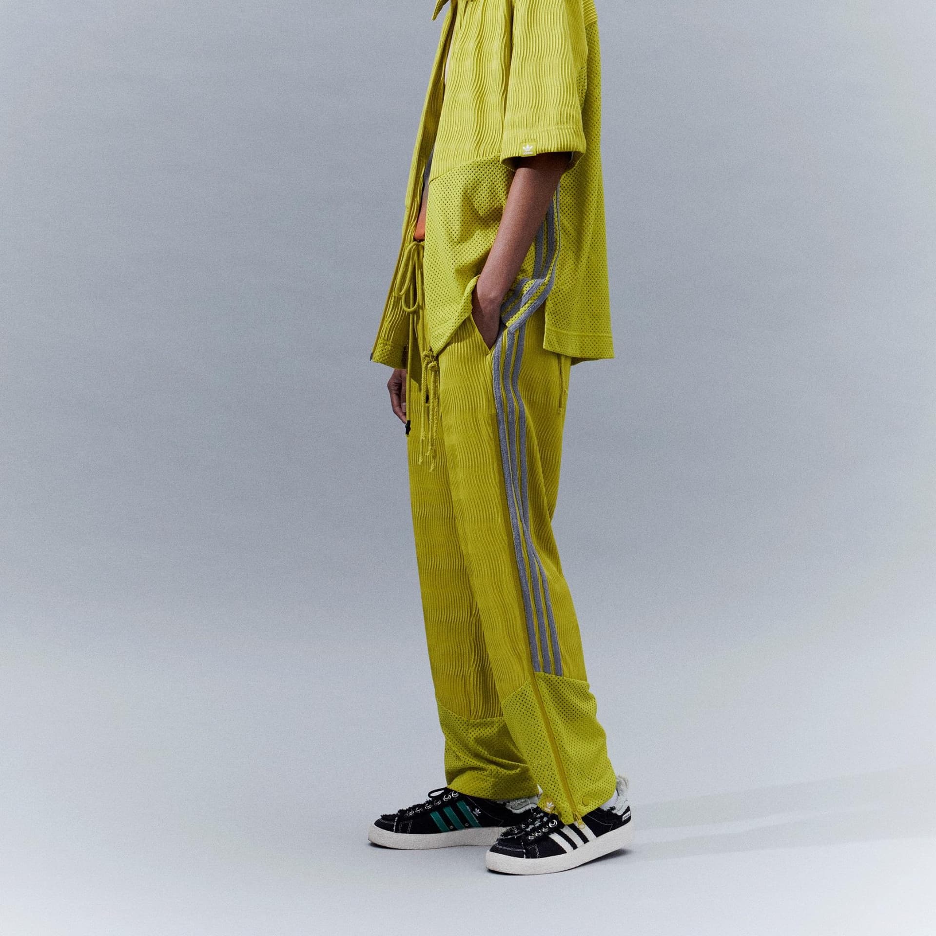 Спортивная одежда adidas Originals x Song for the Mute FW23 - изображение 4