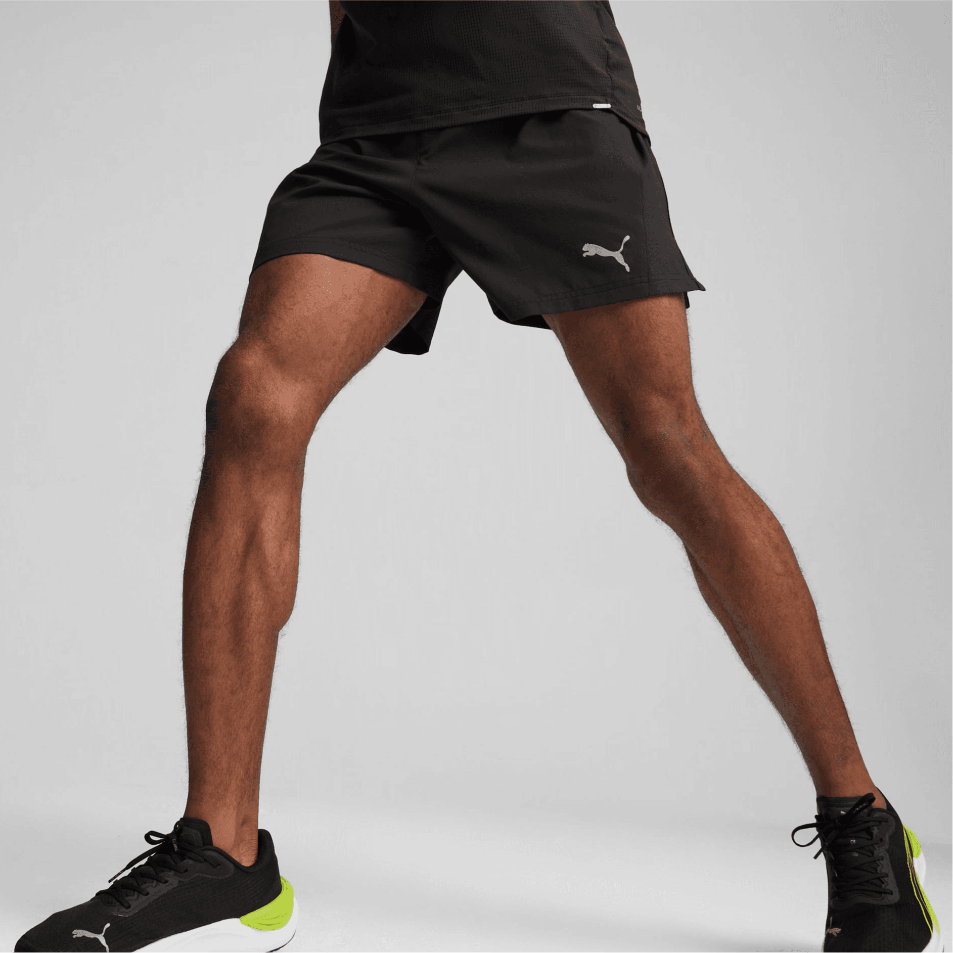 Тренировочные штаны PUMA Run Favorite Velocity 5" Shorts - изображение 6