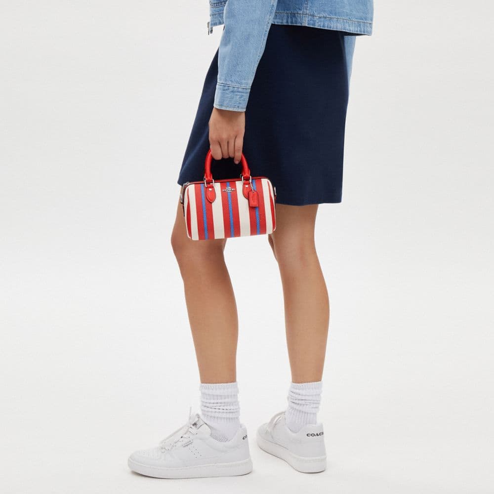 Сумка COACH Rowan Mini Red - изображение 5