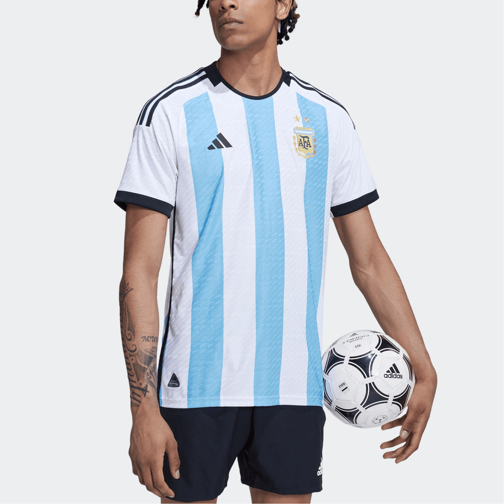 Футболка adidas - изображение 2