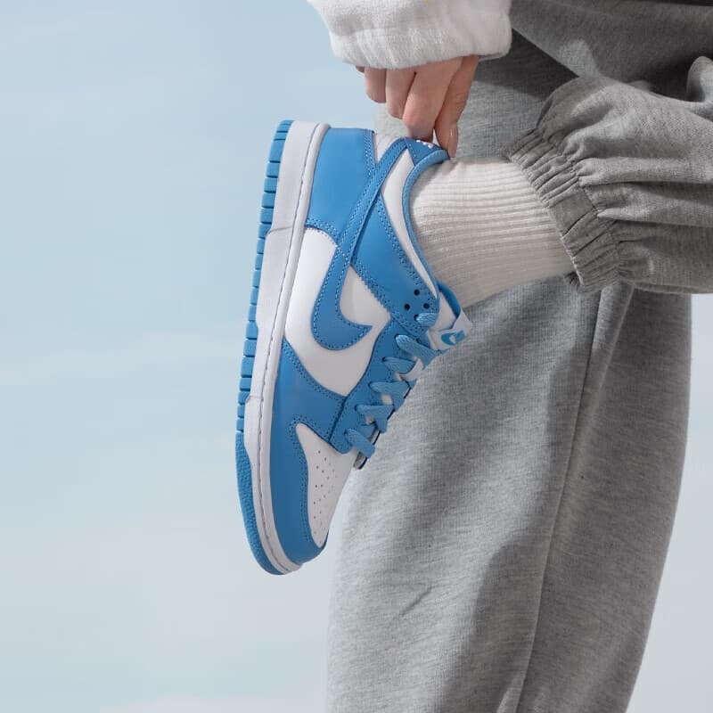 Кроссовки Nike Dunk Low GS - изображение 4