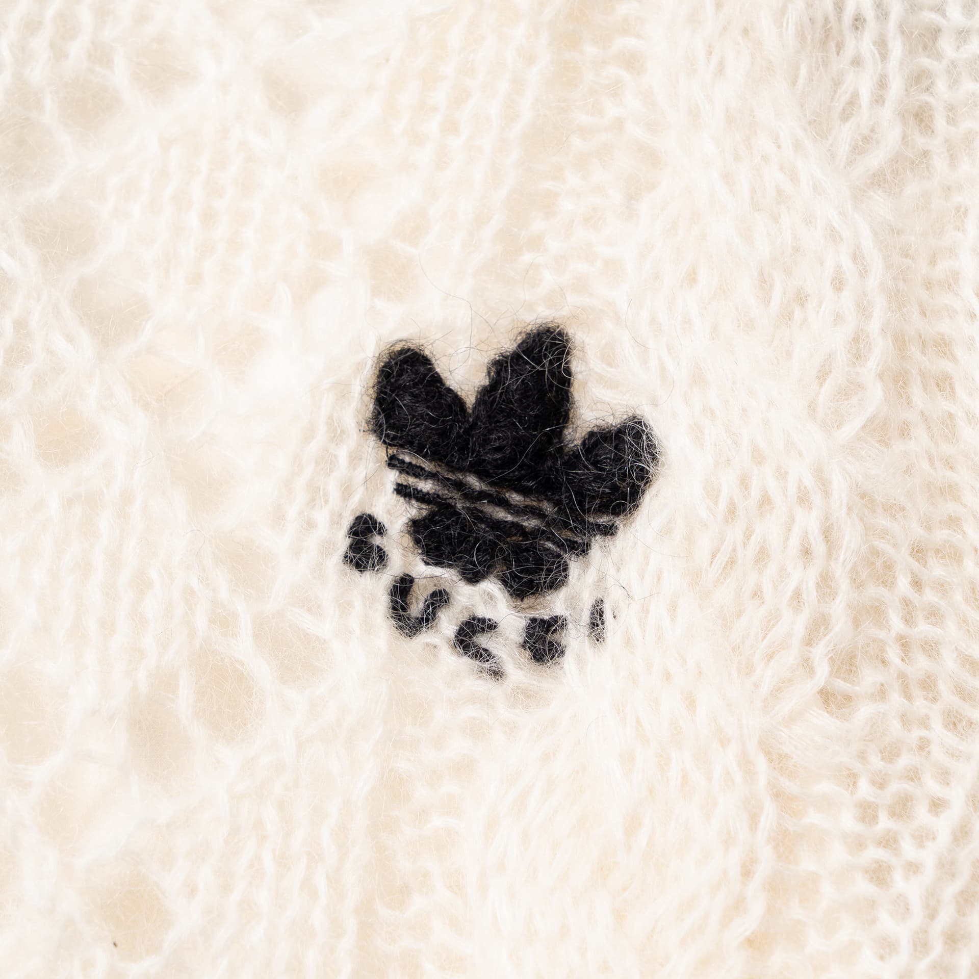 Кардиган GUCCI x adidas FW22 Mohair Sweater Ivory - изображение 6