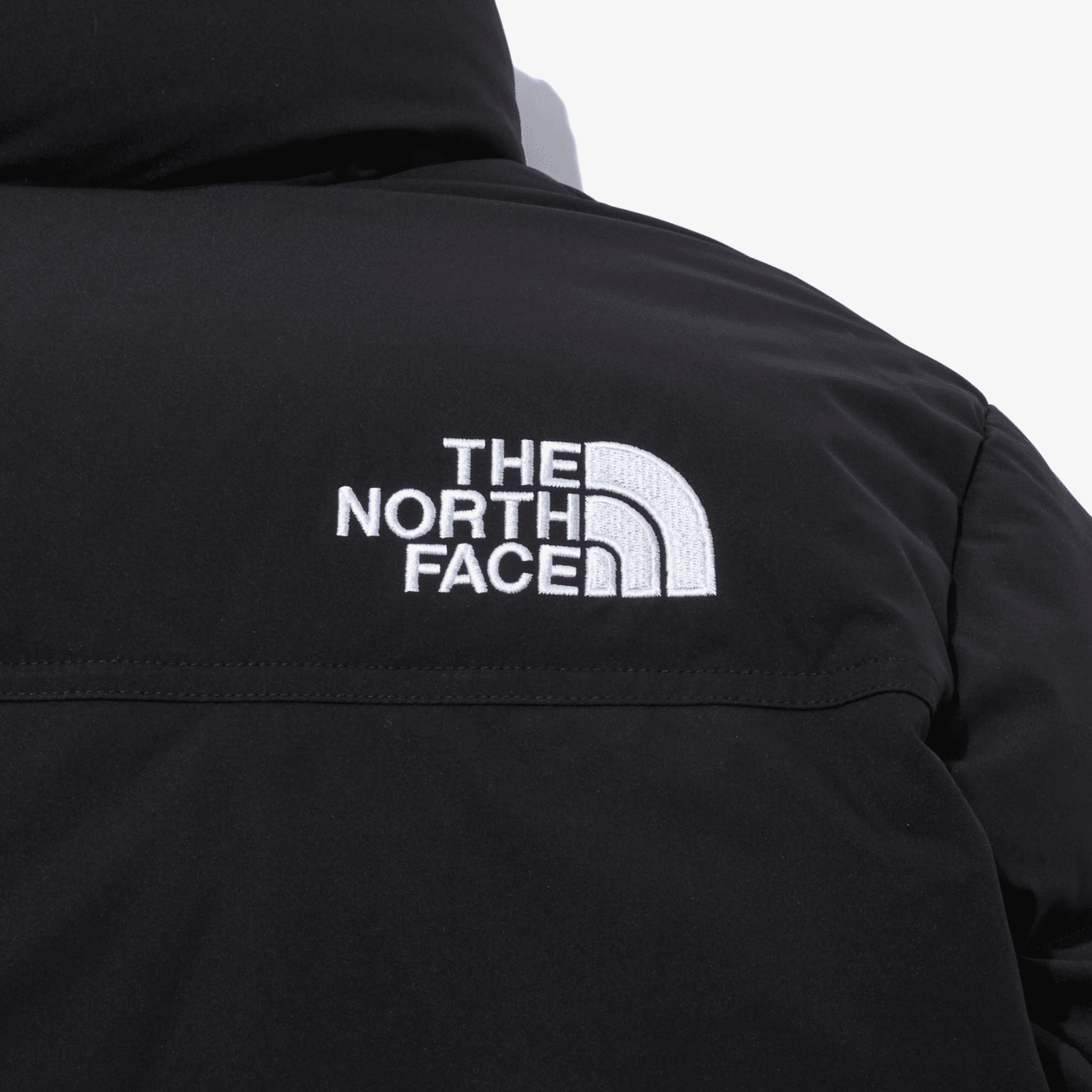 Зимняя куртка The North Face Reversible Down Jacket Black - изображение 5
