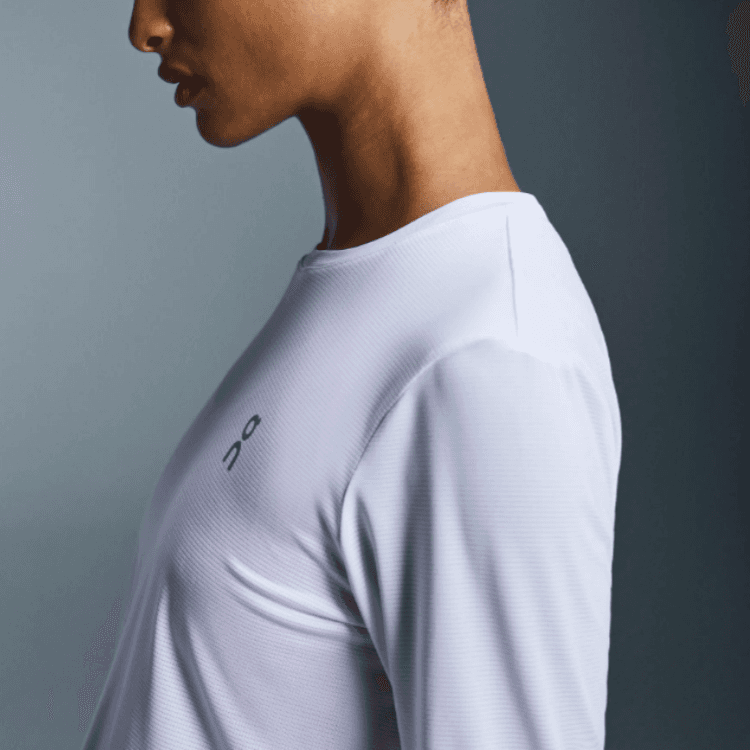 On Running T-Shirt Женская Белая - изображение 4