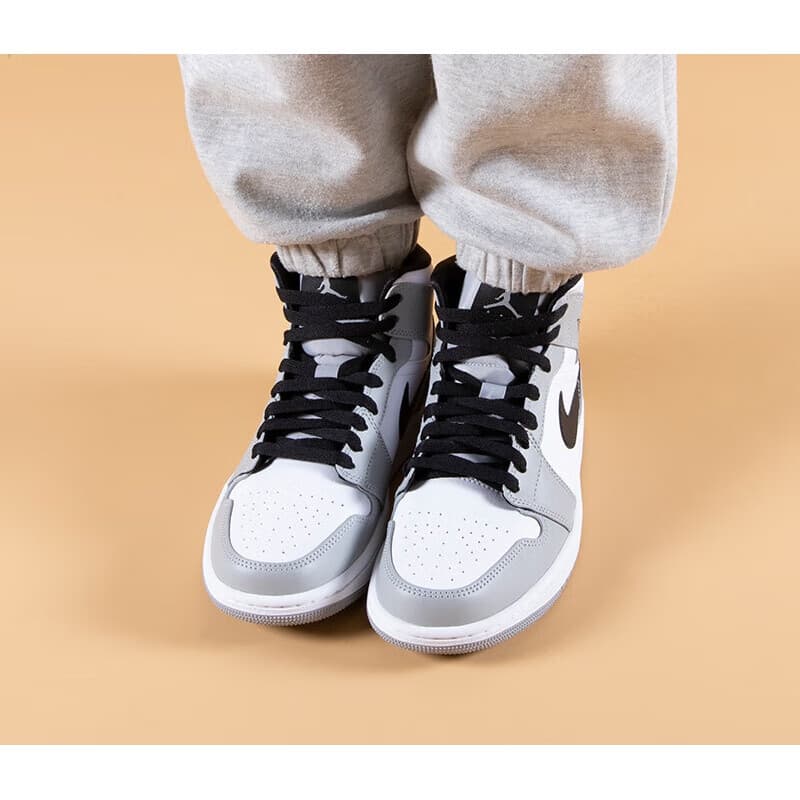 Кроссовки для баскетбола Jordan Air Jordan 1 Mid "LT Smoke Gray"Dior GS - изображение 4
