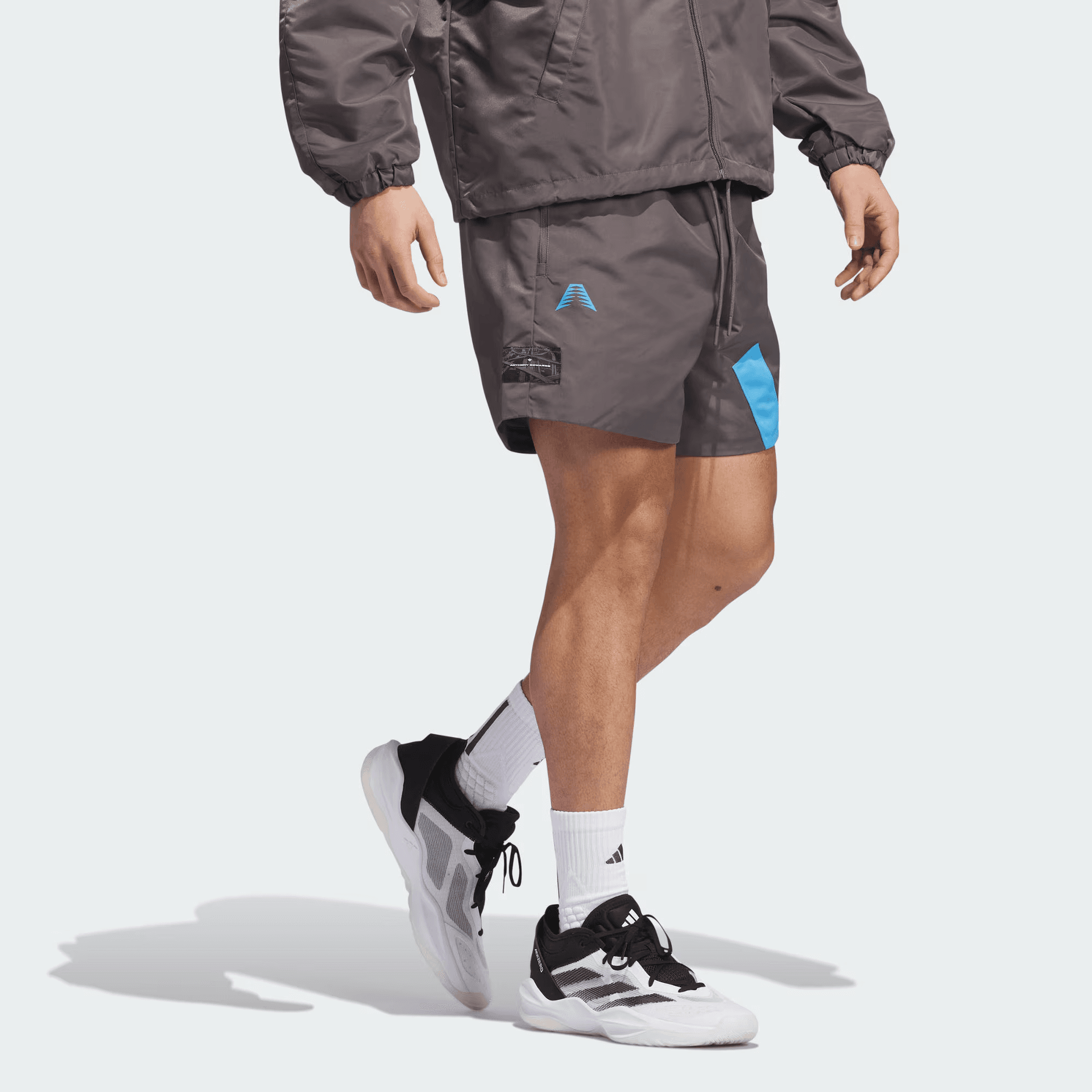Баскетбольные шорты adidas SS24 - изображение 4