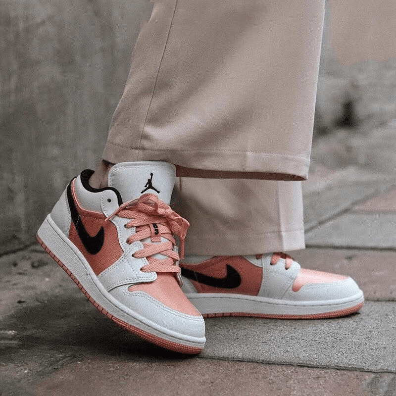 Кроссовки для баскетбола Jordan Air Jordan 1 Low GS - изображение 4