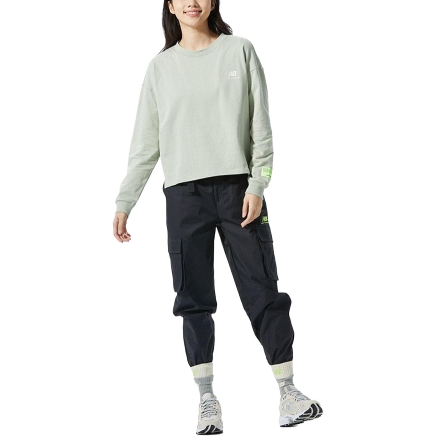 Кофта New Balance Embroidered Logo Knit Crewneck Long Sleeve Tee Women Light Green - изображение 4