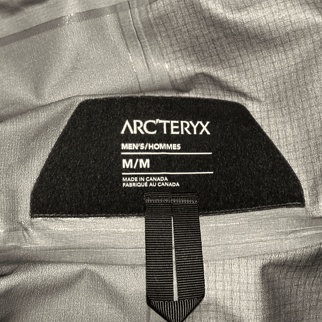 Демисезонная куртка Arcteryx BETA Jacket - изображение 3