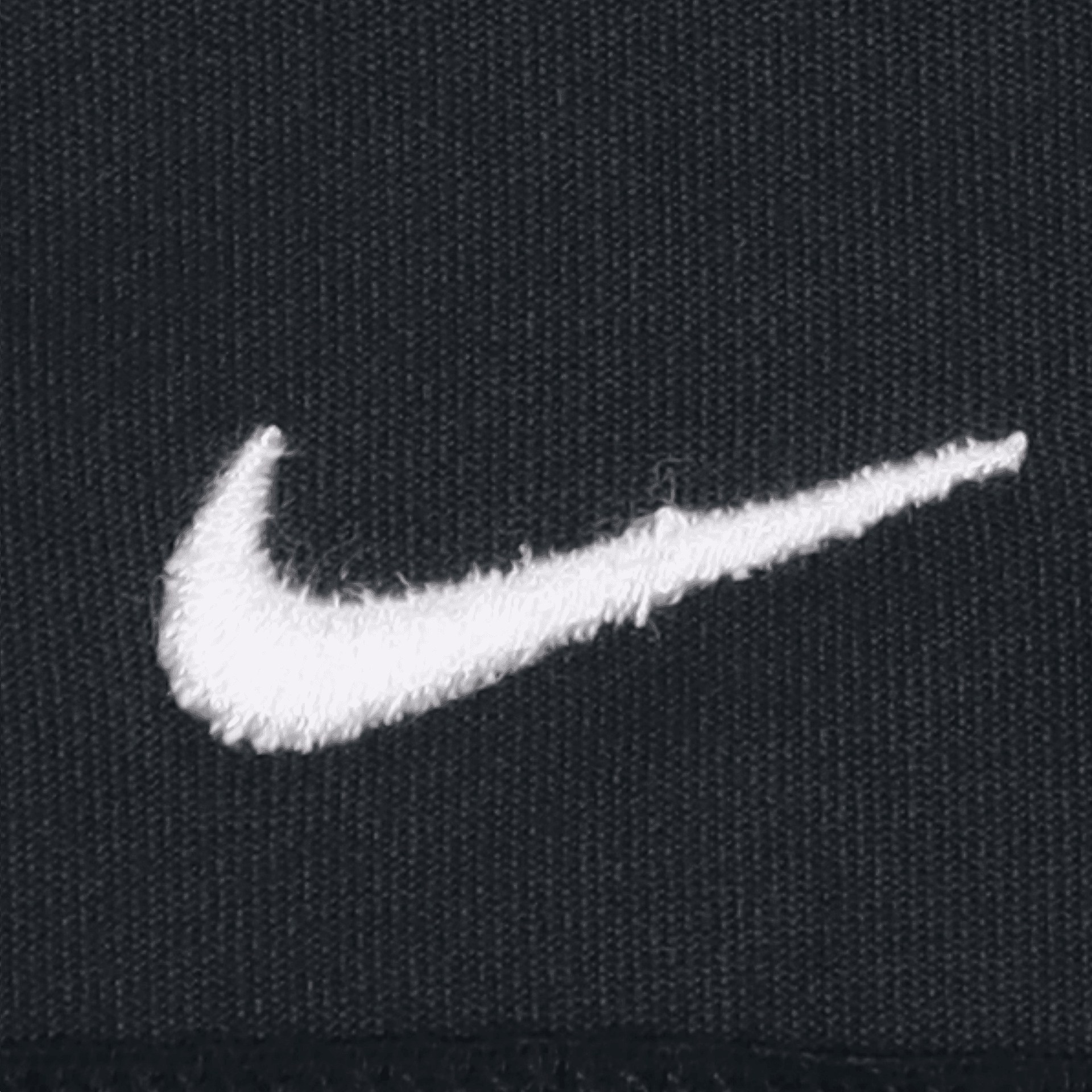 Шорты Nike Sportswear Essential - изображение 6