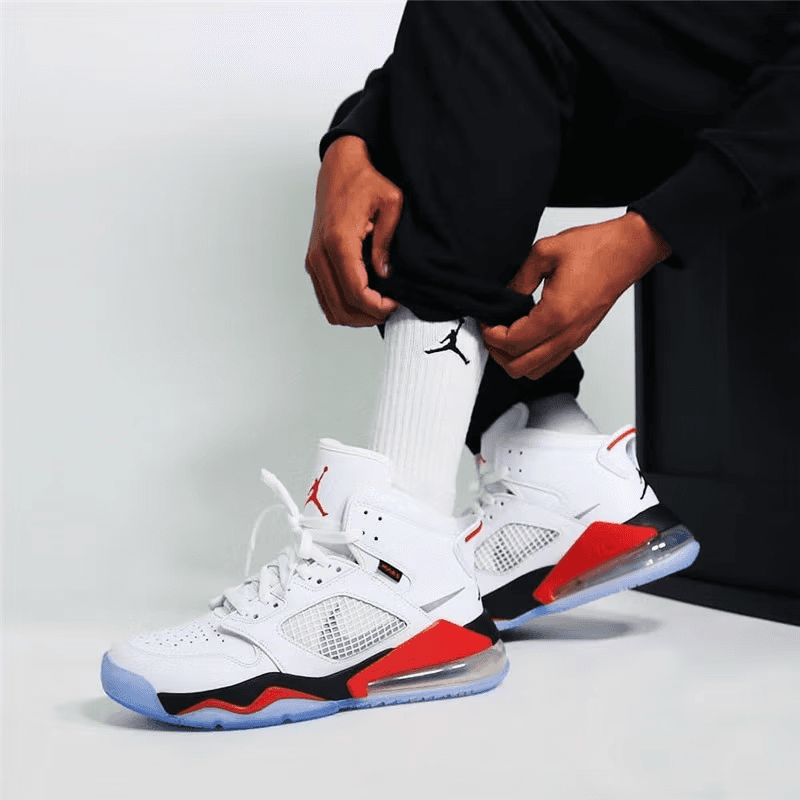 Кроссовки для баскетбола Jordan Mars 270 GS - изображение 2