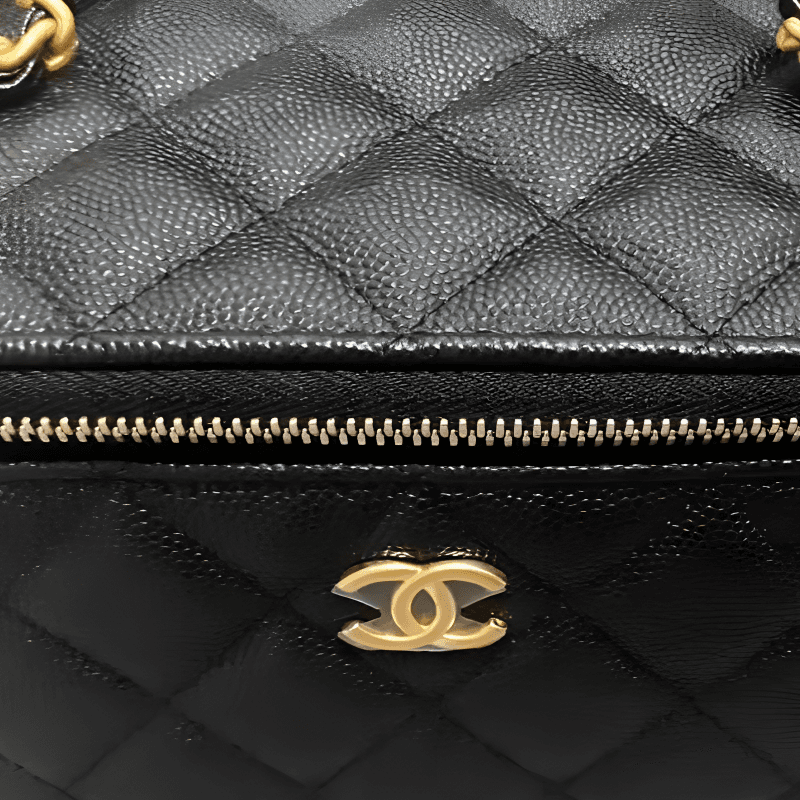 Сумка через плечо CHANEL 23A Chain Shoulder Bag Black - изображение 4