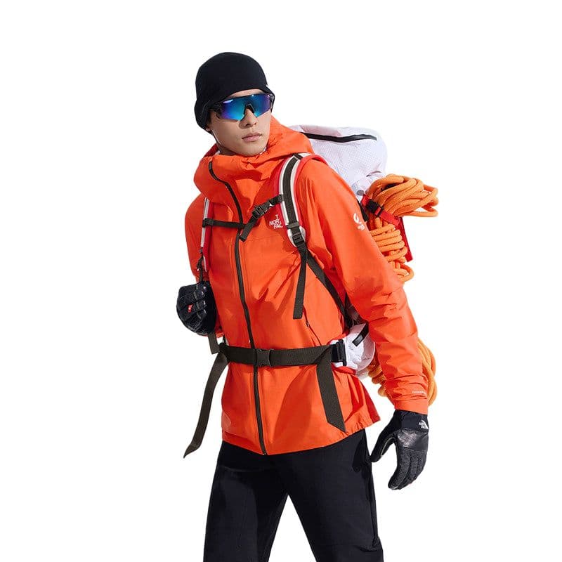 Демисезонная куртка THE NORTH FACE SUMMIT - изображение 2