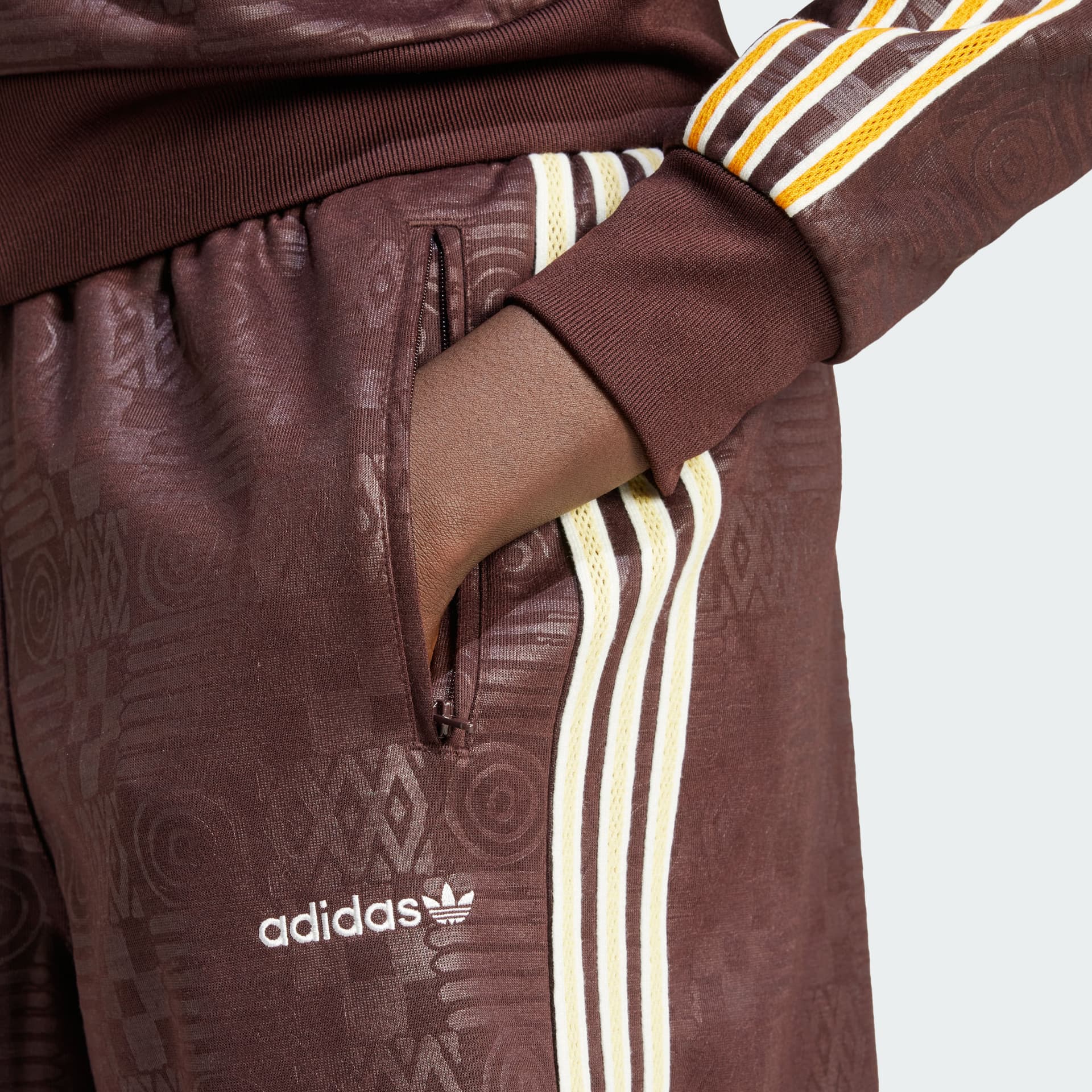 Тренировочные штаны adidas CAPRI SHORTS - изображение 4