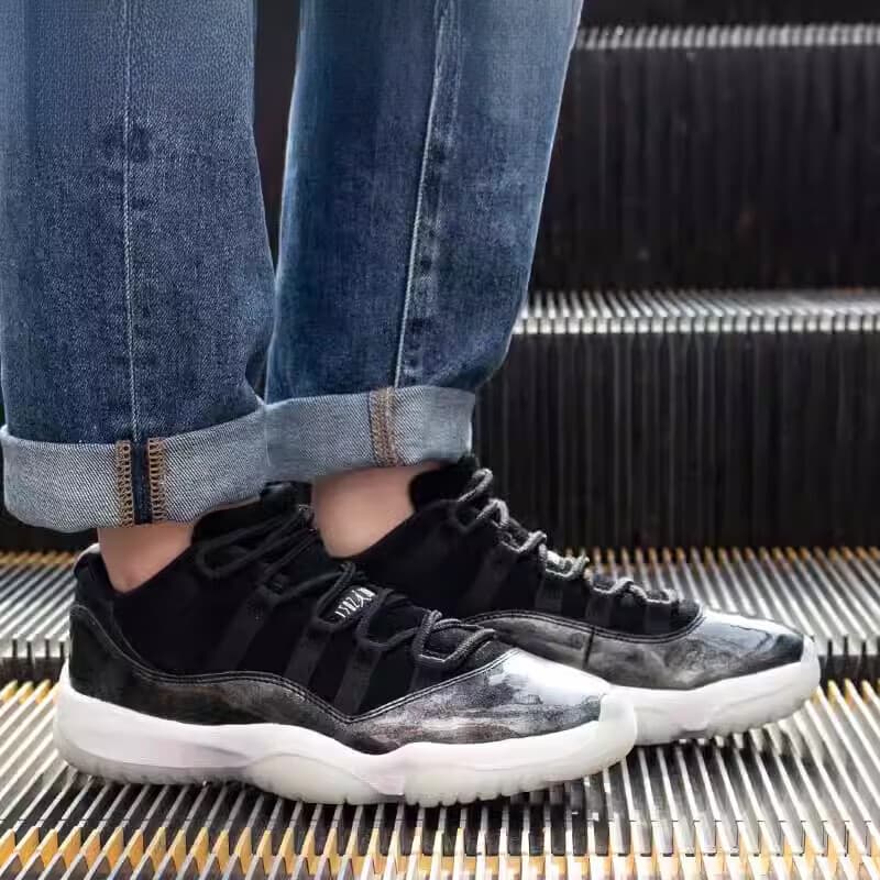 Кроссовки для баскетбола Jordan Air Jordan 11 Low Barons GS - изображение 4