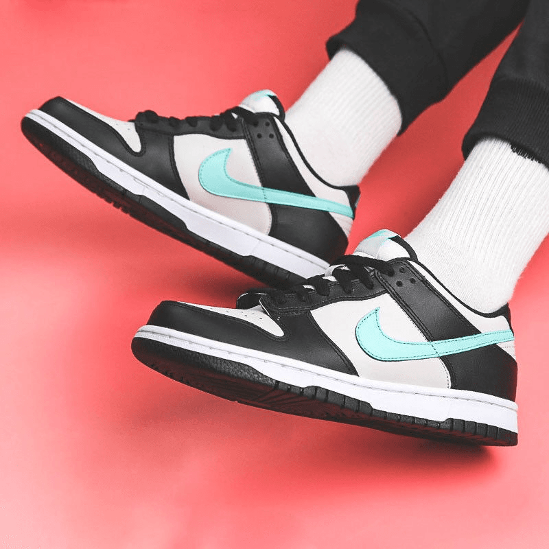 Кроссовки Nike Dunk Low Tropical Twist GS - изображение 4