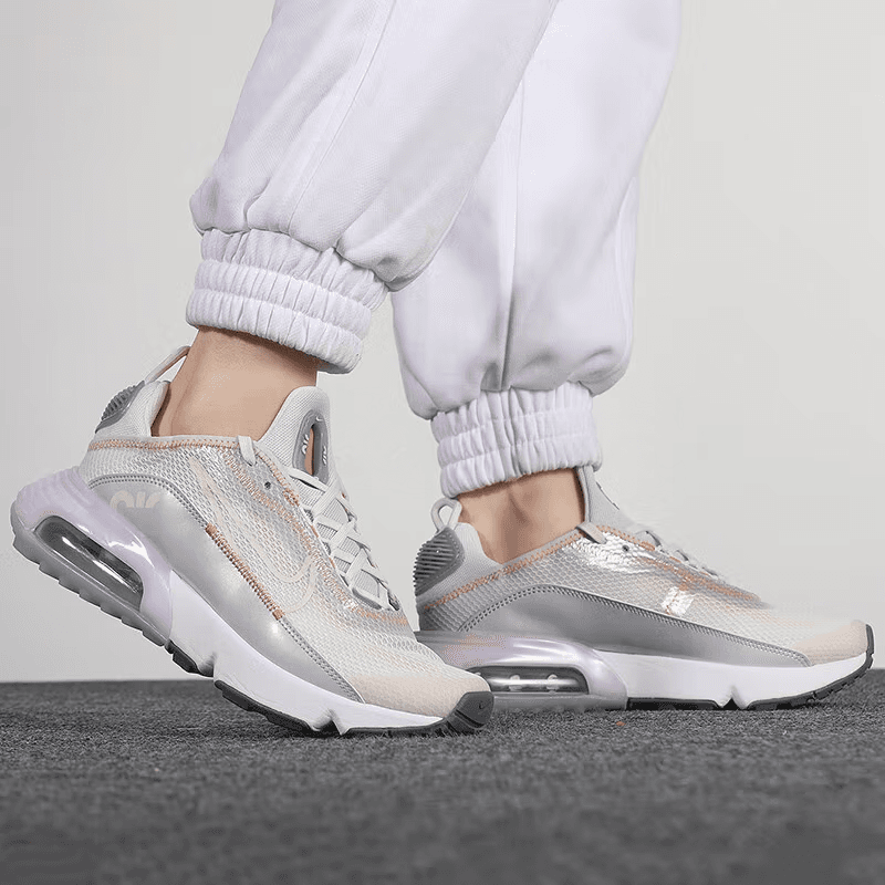Кроссовки Nike Air Max 2090 GS - изображение 4