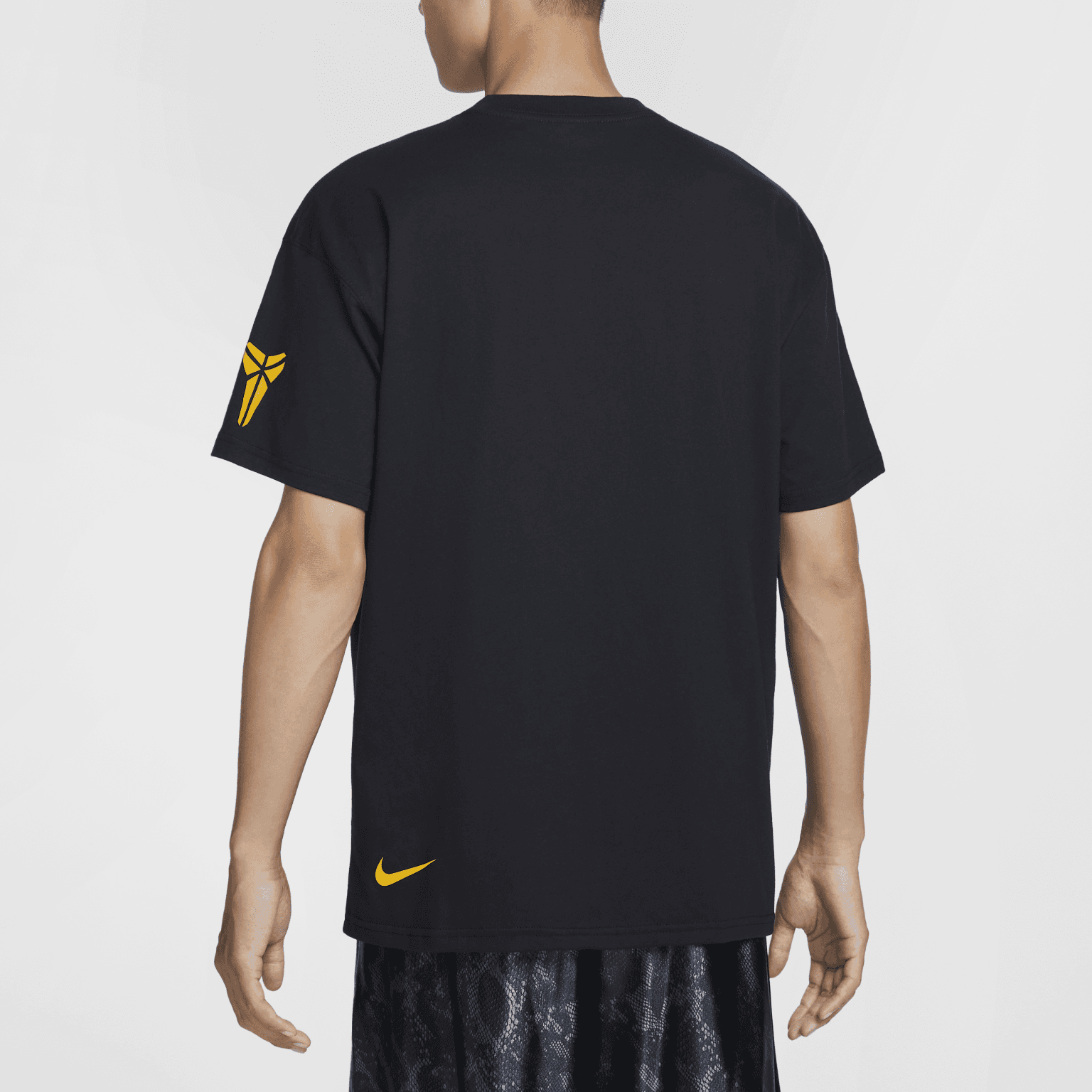 Футболка Nike x Kobe Bryant FW24 - изображение 4