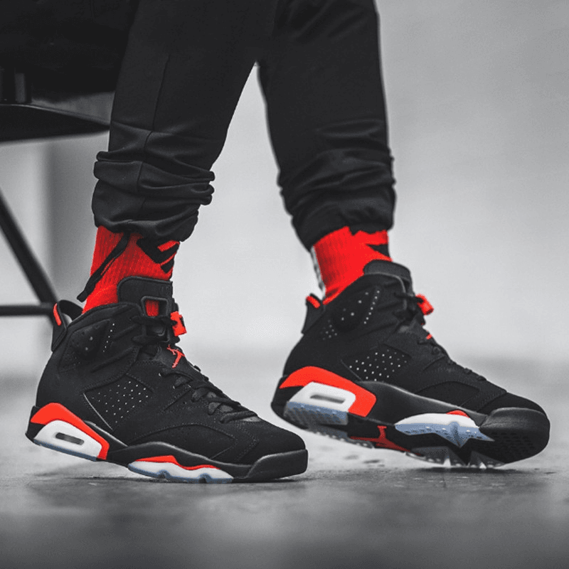 Кроссовки для баскетбола Jordan Air Jordan 6 Black Infrared OG GS 2019 - изображение 4