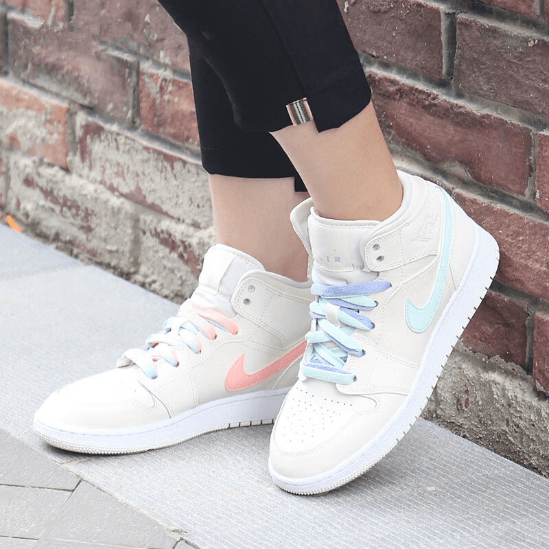 Кроссовки для баскетбола Jordan Air Jordan 1 Mid Multi-Color Swoosh Phantom GS - изображение 3