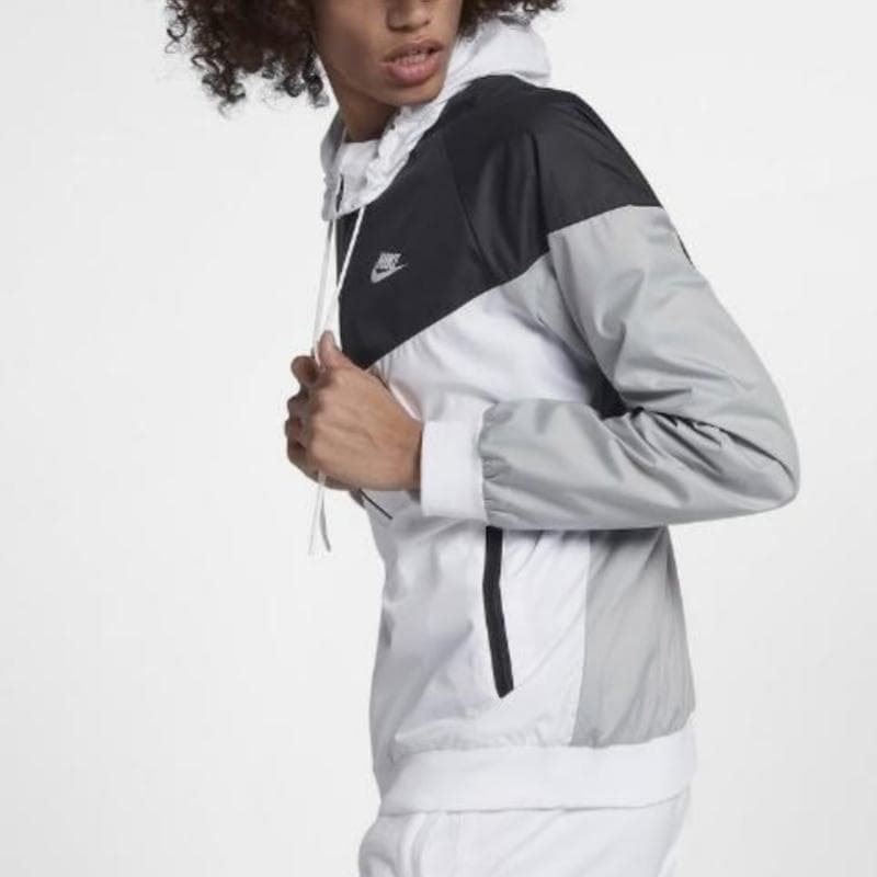 Куртка Nike WINDRUNNER Черный Белый Серебряный Мужские Куртки - изображение 5