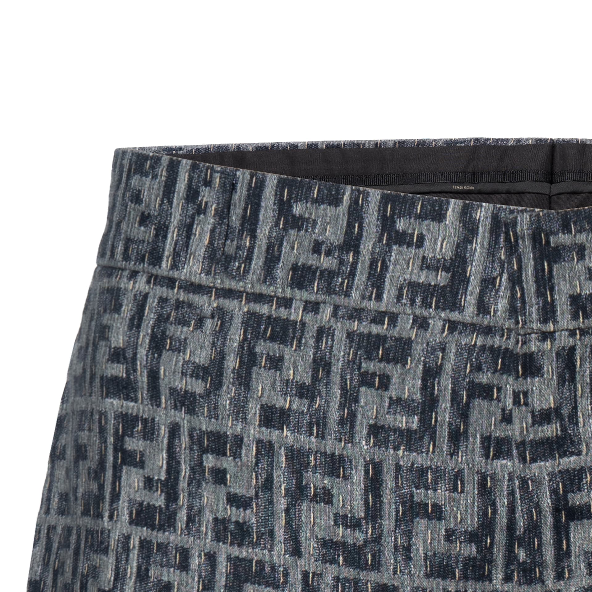 Джинсовые шорты FENDI SS25 - изображение 8